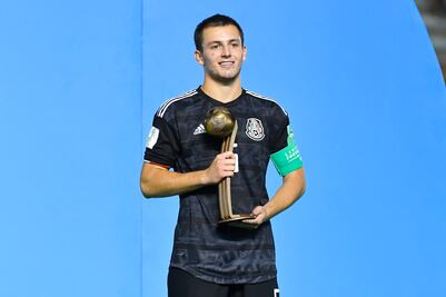 Eugenio Pizutto, el mexicano ganador del balón de Bronce