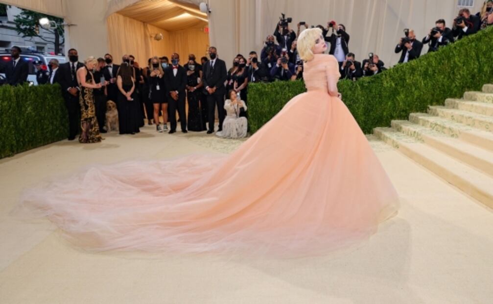 Arranca la Gala del MET muy fashionista, patriótica e ignorando la pandemia