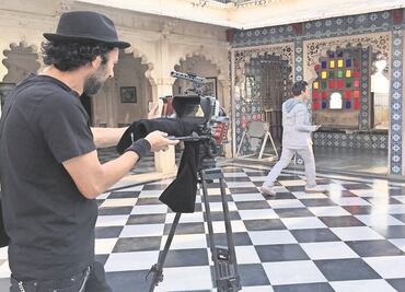 Kinky hace fiesta urbana en la India