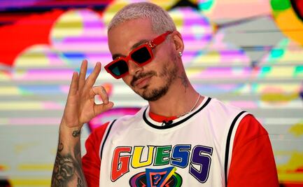J Balvin está celoso de Mau y Ricky