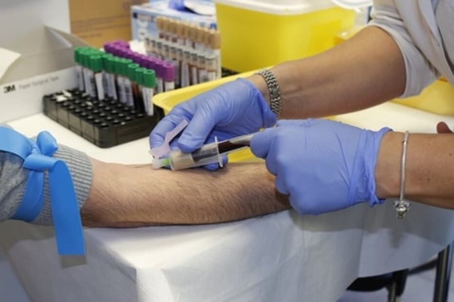 Especialistas ven en México deficiencia en obtención de plasma; “somos dependientes de EU”