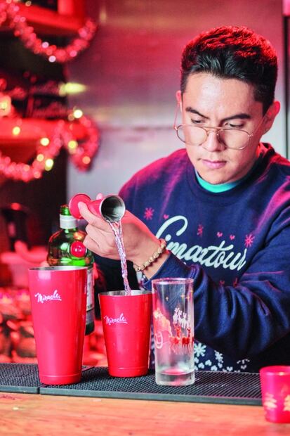 Sorprende a tus invitados con este coctel navideño