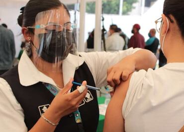 Aplican segunda dosis Covid a jóvenes de 18 a 29 años en Tlalnepantla y Naucalpan