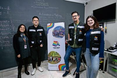 Migran miembros de la comunidad LGBTTTIQ+ por abusos