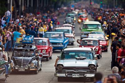 Sorprendió a Salvador Novo la presencia de automóviles