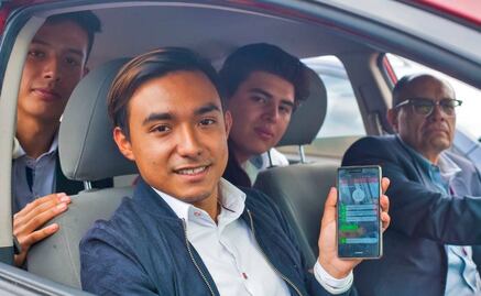 Mexican students develop a safe transport app