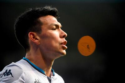 El Nápoli también controla a los padres de Hirving Lozano