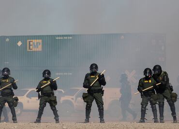 Entrenamiento de agentes fronterizos de EU sorprende a vecinos mexicanos