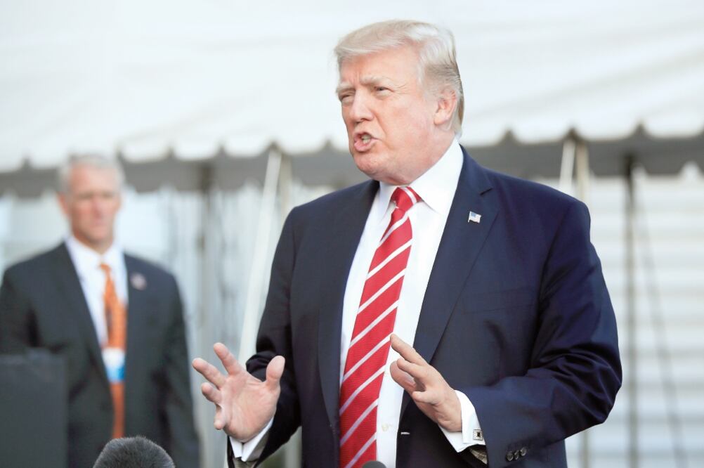 Rest ricc iones. El gobierno de Donald Trump propone aumentar el costo de los visados y una reforma al sistema de asilo, entre otras medidas. (MANUEL BALCE . AP)