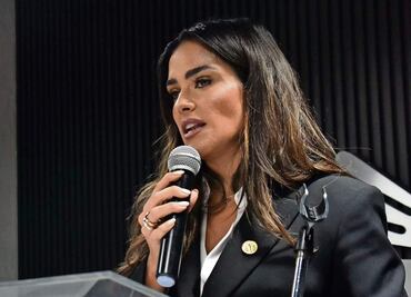 Rojo de la Vega va por retiro de comerciantes informales instalados en Reforma; advierte acciones legales