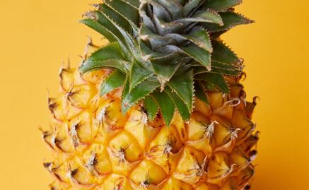 Qué le pasa al cuerpo cuando comes piña