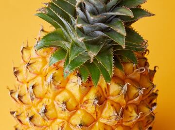 Qué le pasa al cuerpo cuando comes piña