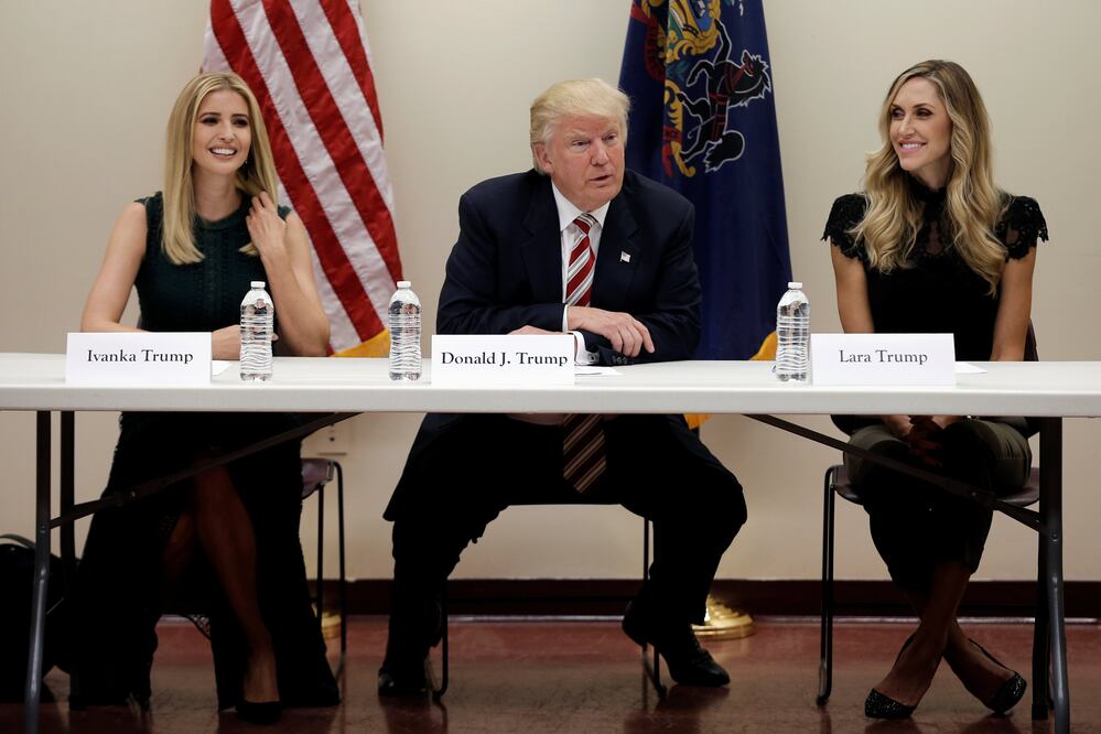 El candidato republicano Donald Trump junto a sus hijas Ivanka y Lara (Foto: Reuters)