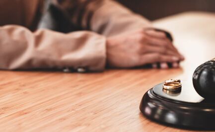 Hombre demanda a su ex pareja por millones de dólares por causarle daños emocionales