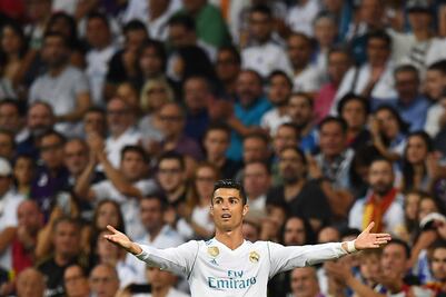Réplica del Balón de Oro de CR7 es subastada 
