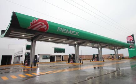 Pemex inaugura su primera estación de servicio con nueva imagen