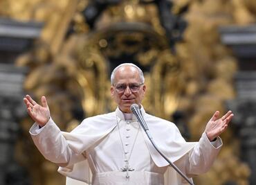 Papa León XIV reafirma el celibato sacerdotal; pide firmeza ante abusos sexuales en la Iglesia católica