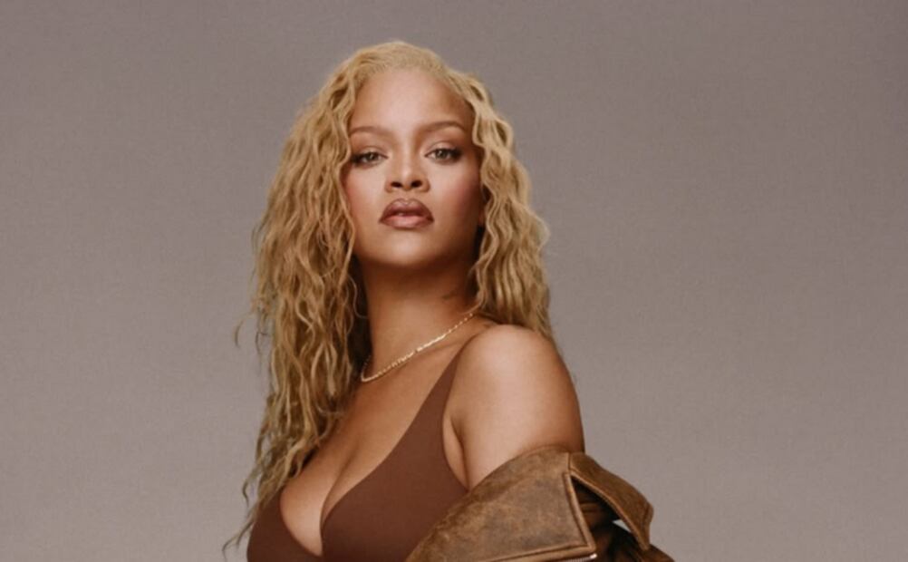 Rihanna lo hace de nuevo a través de Fenty x Puma. Foto: IG @badgalriri