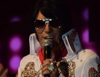 Imitador mexicano de Elvis Presley irá de gira por Estados Unidos, Europa y Japón