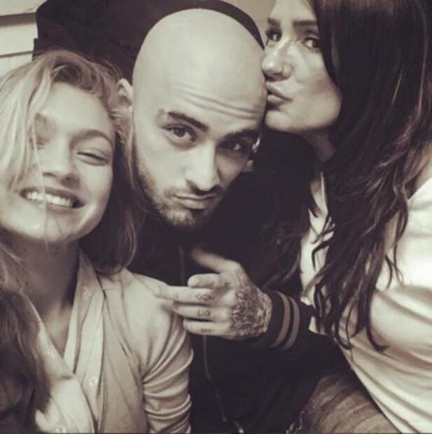 Zayn Malik estrena look y video de "Dusk Till Dawn"