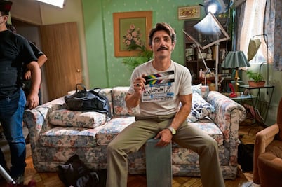 Alberto Guerra se multiplica en "El Mantequilla"