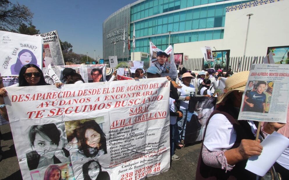 Mujeres marchan en la ciudad de Puebla en el marco del Día Internacional de la Mujer. Foto: Omar Contreras/ EL UNIVERSAL