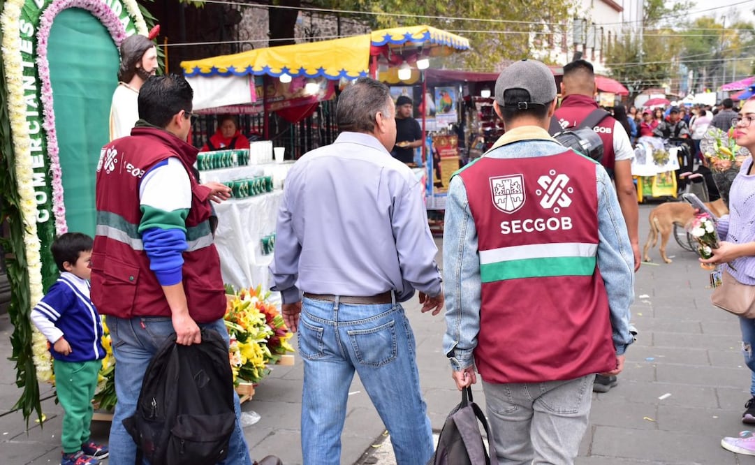 Secretaria de Seguridad Ciudadana resguardan instalaciones de la Iglesia de San Hipólito ante la celebración anual de San Judas Tadeo. Foto: X @craviotocesar