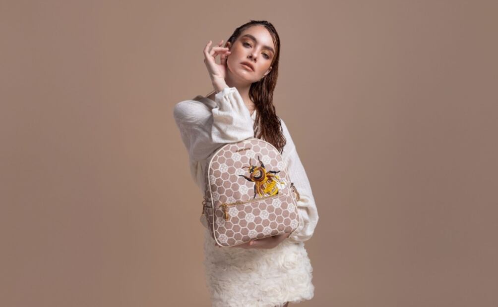 Con la compra de una pieza de esta colección, estarás apoyando a la fundación Bee2Be. Foto: Cortesía