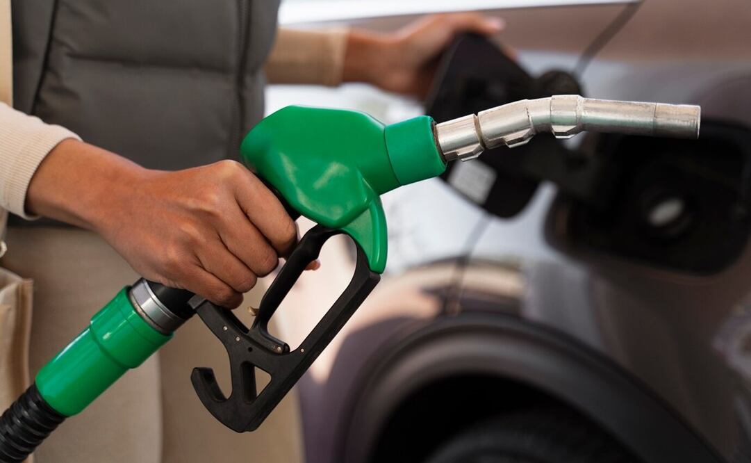 Para consumidores de gasolina Magna la cuota completa es de 6.17 pesos. Foto: Freepik