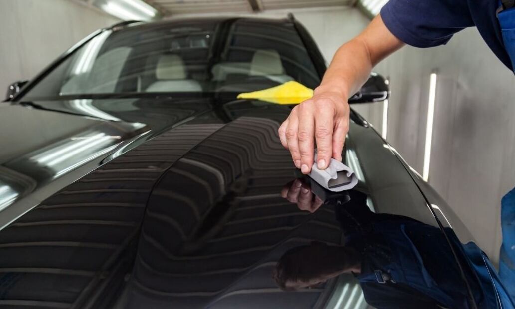Estos consejos aplican para autos negros, o de color oscuro.