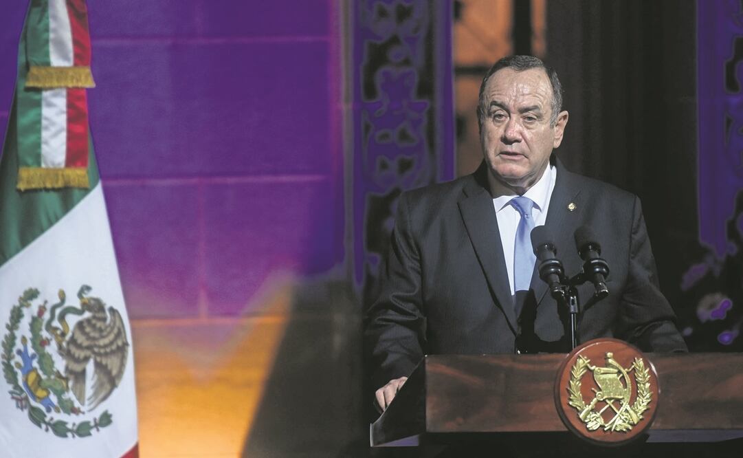 El presidente de Guatemala, Alejandro Giammattei, tras una reunión con su homólogo de México, Andrés Manuel López Obrador, el 5 de mayo.  Foto: ARCHIVO EFE