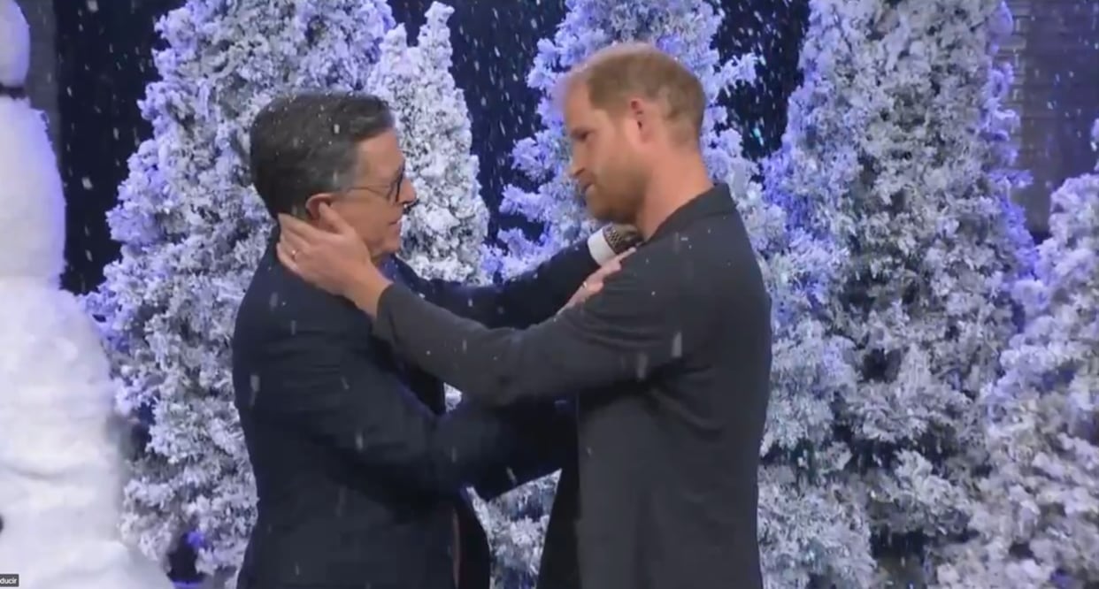 Stephen Colbert y el príncipe Harry. Foto: tomada de video