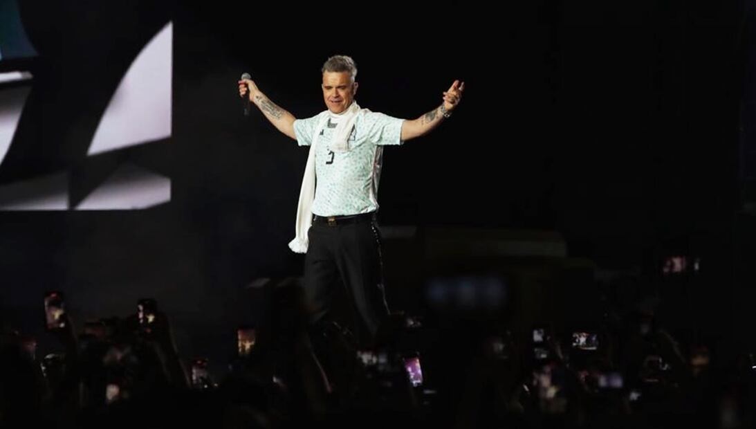 Ciudad de México. 14/05/2023. Presentación de Robbie Williams en el segundo día del festival de música Tecate Emblema. 
Foto: EL UNIVERSAL / Fernanda Rojas