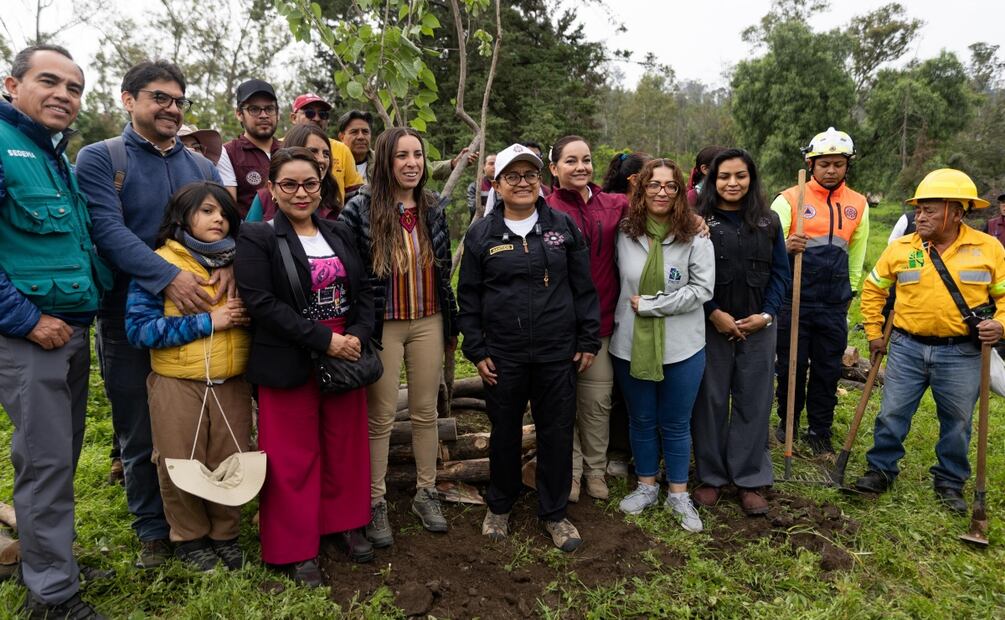 Inicia reforestan el Cerro de la Estrella; plantarán 16 mil ejemplares nativos en Iztapalapa. Foto: Hugo Salvador