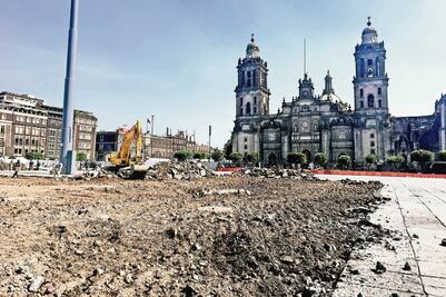 Avanzan obras en el Zócalo capitalino