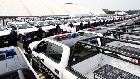 Contraloría de Veracruz investigará compra de 160 patrullas 