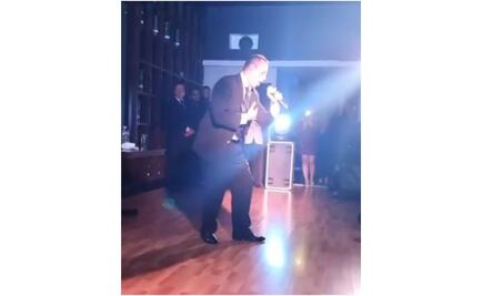 José Joel canta "El triste" y despide a su padre José José