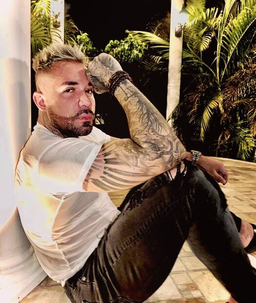 Él es Bruno, actor, modelo y bailarín, nuevo novio de la vedette Niurka. Instagram bruno_espino07