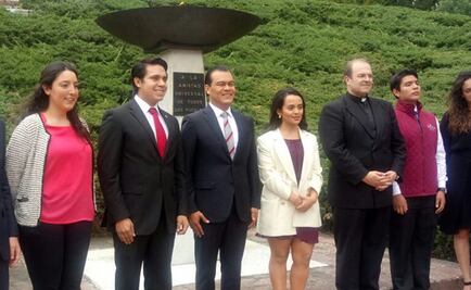 Zepeda propone plan de austeridad para invertir en campo e infraestructura