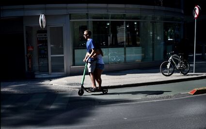 Puebla aprueba la llamada "Ley Casco"; habrá mano dura contra motociclistas y regulación de scooters