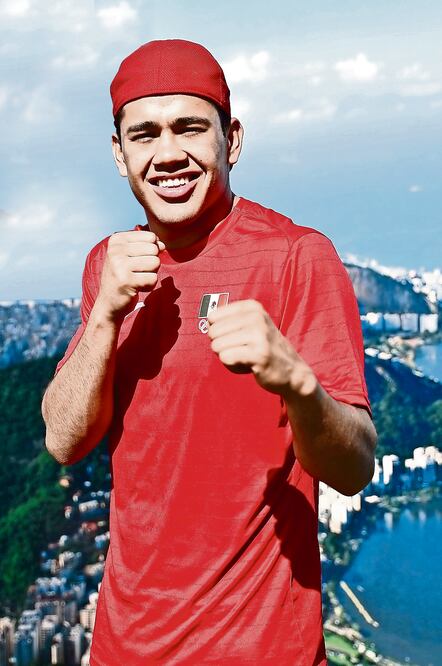 Para el chihuahuense Misael Rodríguez, quien conquistó bronce en Río 2016, dejar el amateurismo fue difícil. FOTO: IVAN STEPHENS. EL UNIVERSAL