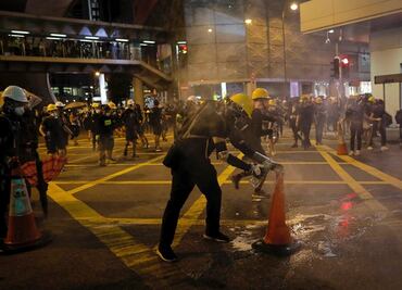 Reportan enfrentamientos en Hong Kong durante protestas contra ley de extradición