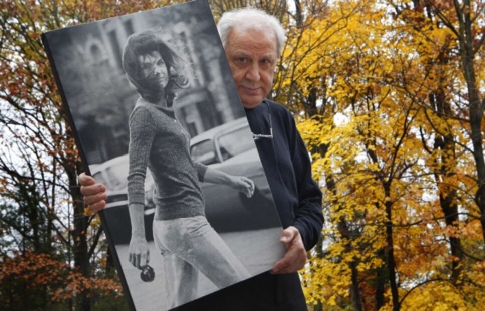 Murió el fotógrafo Ron Galella, pionero del "paparazzi"