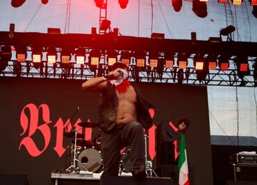 Brujería alza la voz contra Trump en el Vive Latino