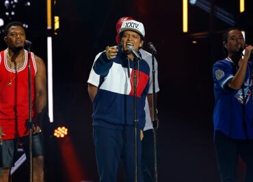 Bruno Mars abre los MTV EMA 2016
