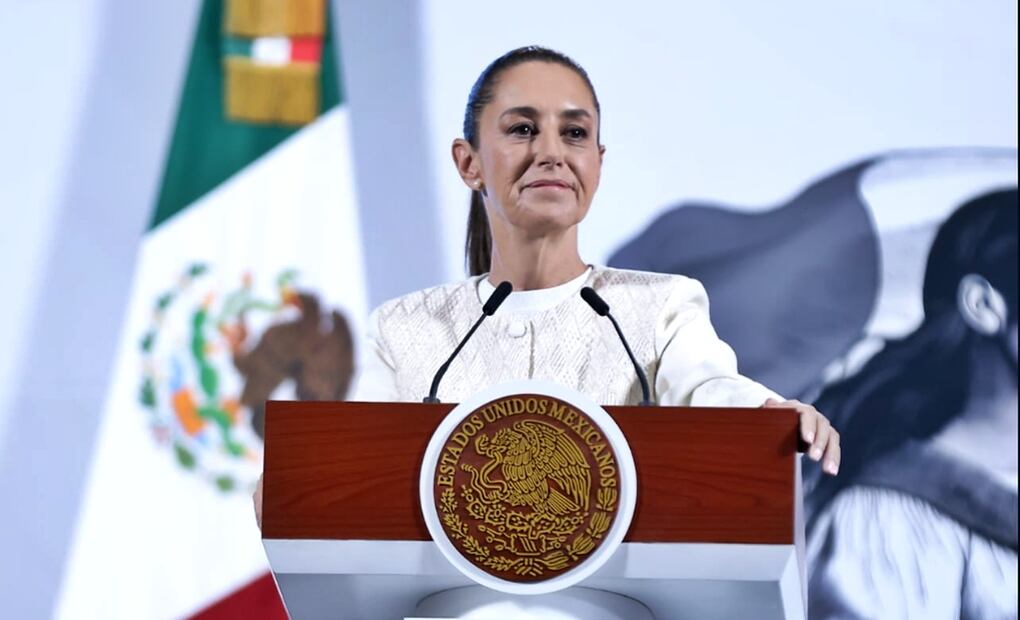 Ante la prohibición en espacios públicos de géneros musicales que hacen apología de la violencia como los narcocorridos, la presidenta Claudia Sheinbaum expresó que no es partidaria de las prohibiciones, aunque cada gobierno estatal y municipal está tomando sus propias decisiones; reconoce trabajo musical de Natalia Lafourcade, Julieta Venegas y Ximena Sariñana. Foto: Fernanda Rojas/EL UNIVERSAL