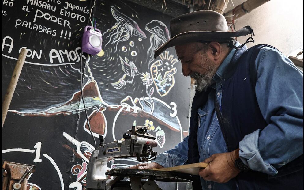 Juguetes artesanales en la colonia Roma. Foto: Gabriel Pano/EL UNIVERSAL