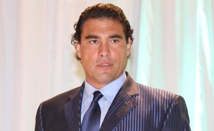 Reportero pide a Eduardo Yáñez 200 mil dólares de indemnización