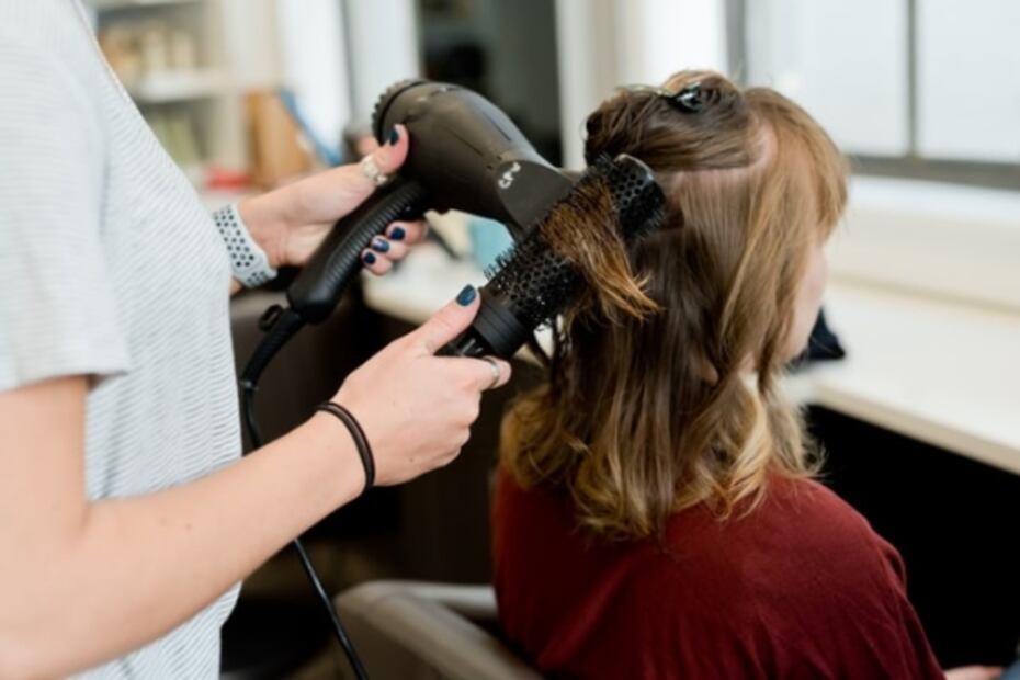 La mejor manera para desenredar el cabello según Hardvard
