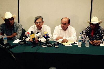 Pide Cárdenas a Pavlovich liberar a líderes yaquis